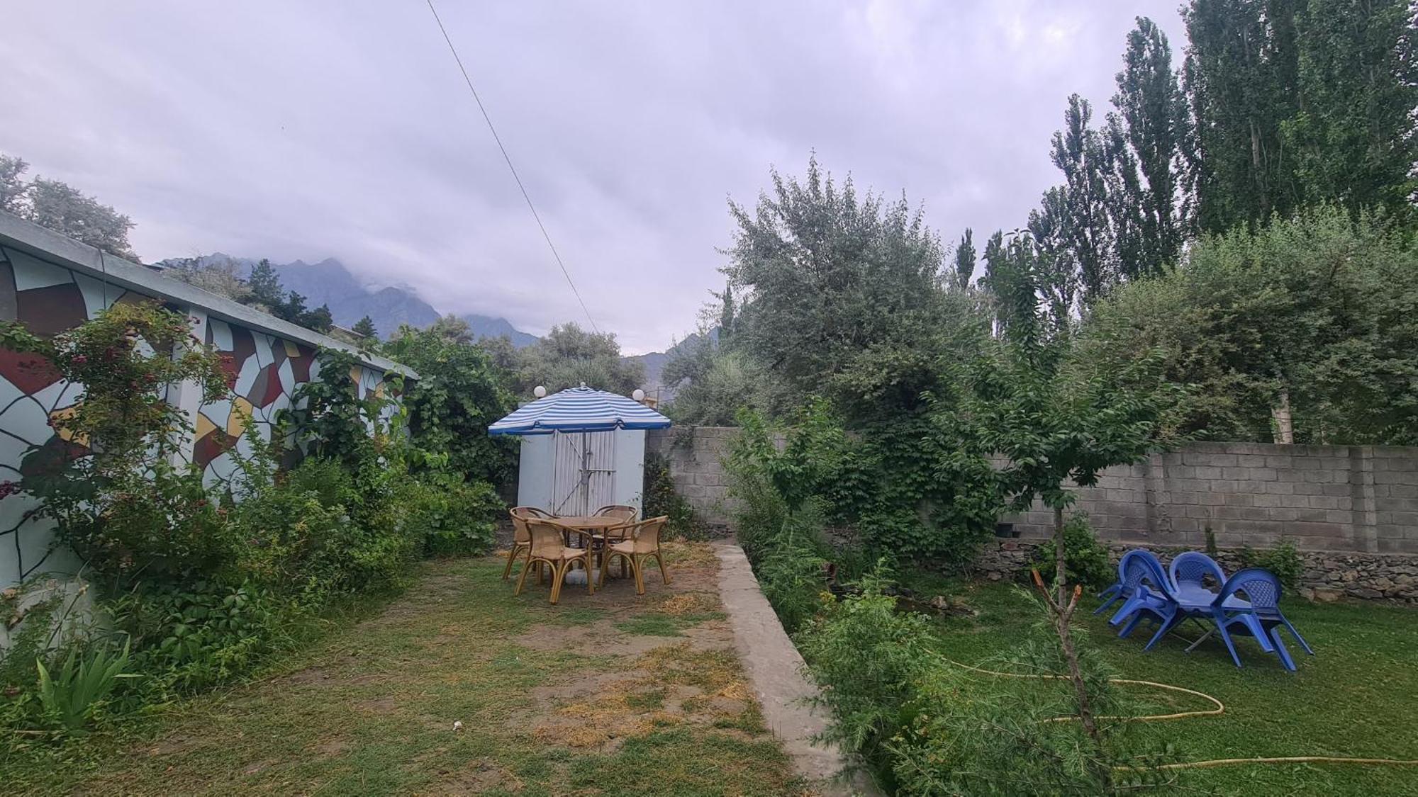 Rus Olive Lodge Skardu Esterno foto